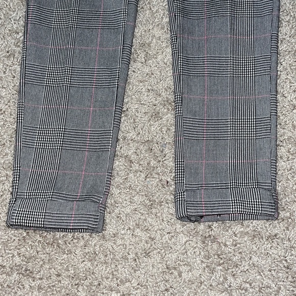 Pinstripe pants - Picture 3 of 3